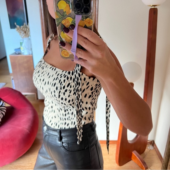 Reformation Ellora Top in Cheetah, sz 12 - Picture 2 of 16